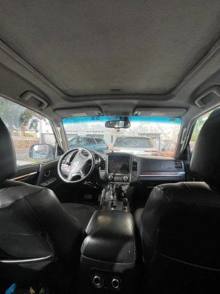 Mitsubishi Montero 2009