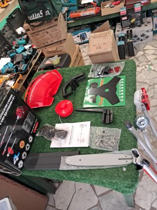 Decespugliatore 4 tempi benzina 4 in 1