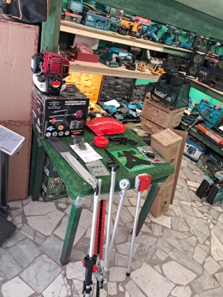 Decespugliatore 4 tempi benzina 4 in 1