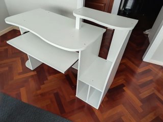 Escritorio blanco lacado