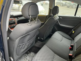 Mercedes-Benz Clase C 2003