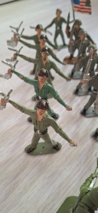 Soldaditos de plástico años 70