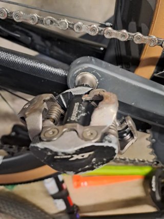 Pedali Shimano XT M8100