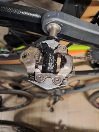 Pedali Shimano XT M8100
