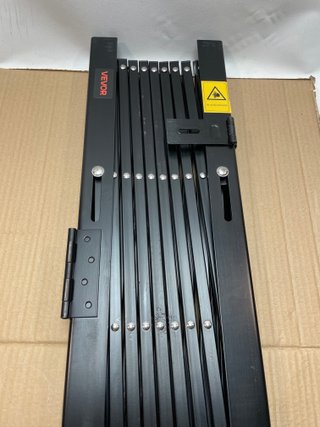 Puerta Seguridad Plegable VEVOR 190x131cm
