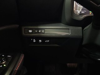 Lexus LBX 1.5 136cv HEV Emotion