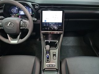 Lexus LBX 1.5 136cv HEV Emotion
