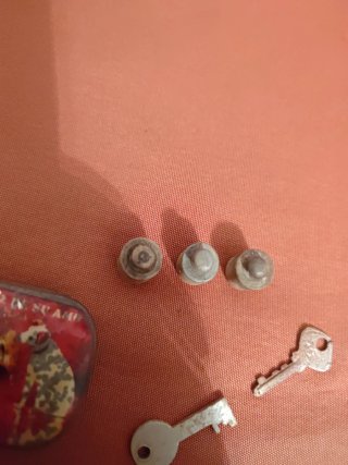 Mini pesas y llaves