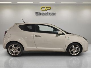 Alfa Romeo MiTo 1.3 JTDm 90CV Distinctive