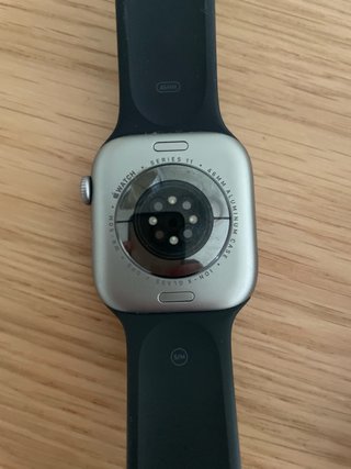 Apple Watch 11 46mm Gris Espacial + Correa S/M