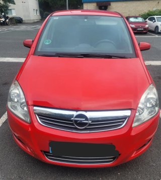 Opel Zafira 7 plazas rojo