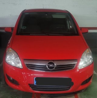Opel Zafira 7 plazas rojo
