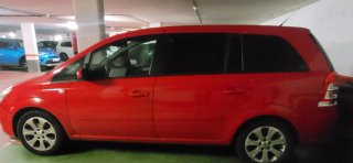 Opel Zafira 7 plazas rojo