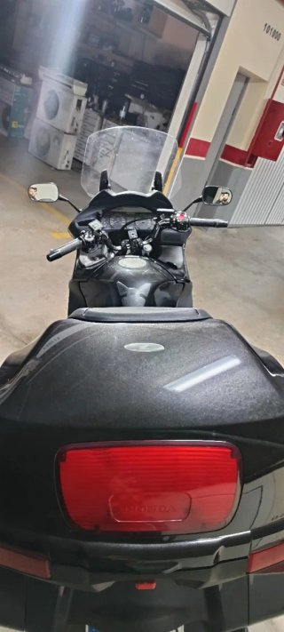 Honda Deauville 700 Nt700V.
