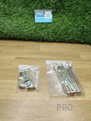 Set di bulloni