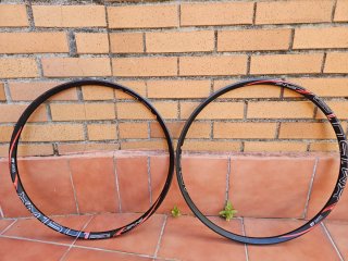 Aros DT Swiss XM1501 27.5