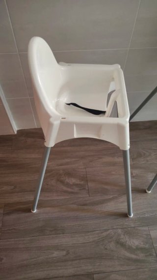 Trona IKEA blanca