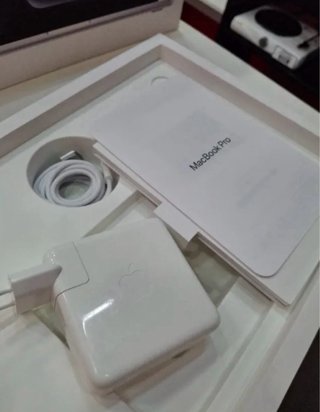 MacBook Pro 14 M4 2025 Plata