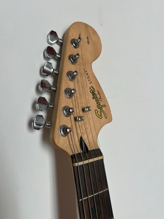 Guitarra Eléctrica Fender Squier Affinity