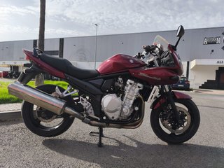 Suzuki Bandit 650cc A2