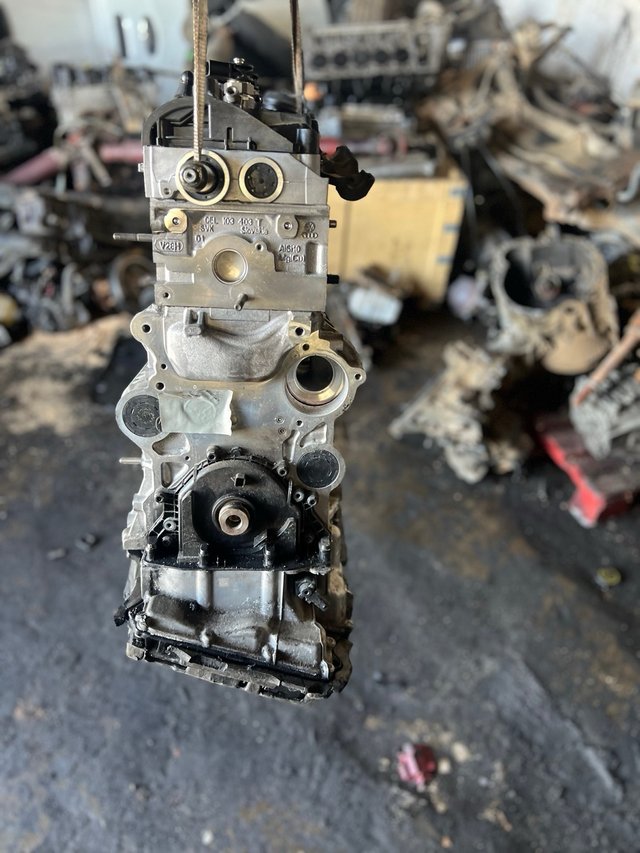 Motor Audi 2.0 TDI DEZ