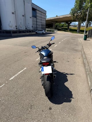 Honda CB650R Azul 2022