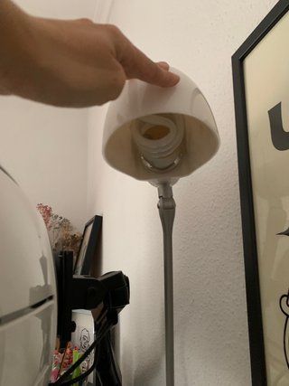 Lámpara de escritorio flexo blanca