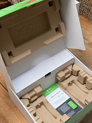 Xbox Series S + Controller