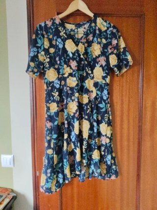 Vestido floral manga corta