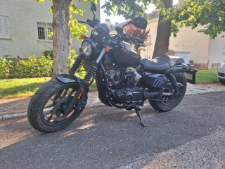 Hyosung Aquila GV 125S 2019 Negra