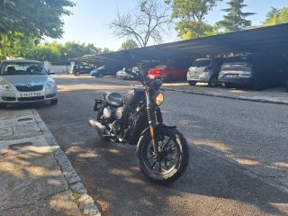 Hyosung Aquila GV 125S 2019 Negra