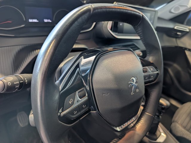 Peugeot 2008 2021