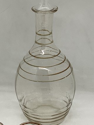 Servizio da liquore vintage con vassoio