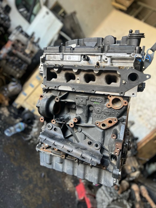 Motor Caddy 2.0 TDI DFS