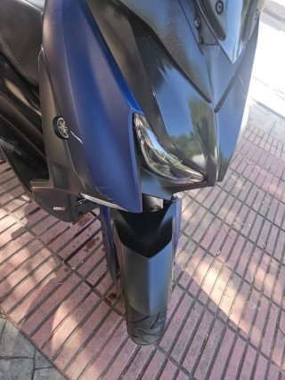 Yamaha XMAX 3700€
