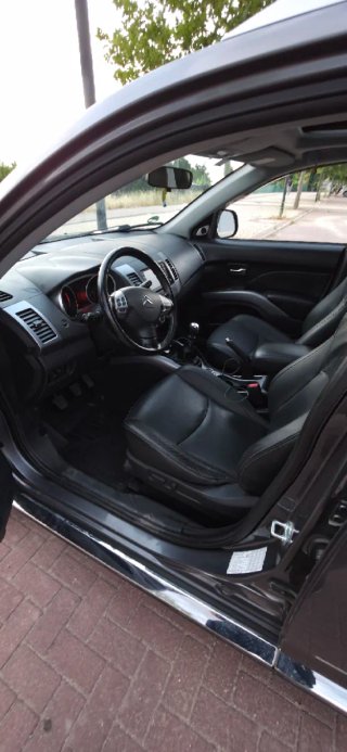 Citroen C-Crosser 2008