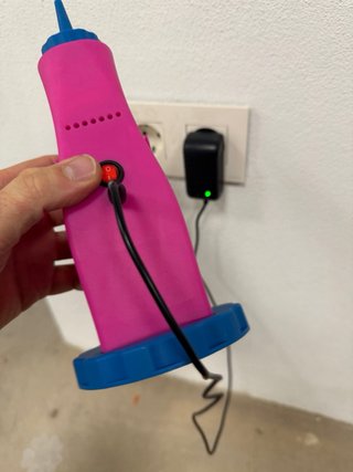 Pompa elettrica per palloncini rosa/blu
