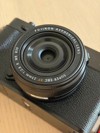 Fujifilm X-E5 Black + XF 23mm F2.8 R WR