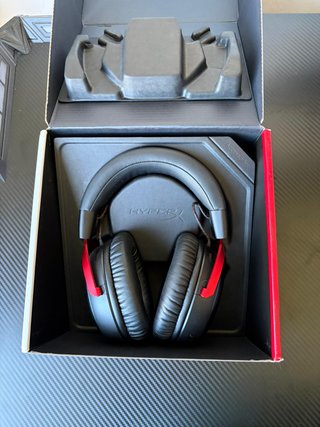 NUEVO HyperX Cloud III Wireless (PC / PS5 )