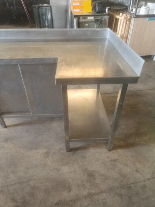 Mesa de trabajo de acero inoxidable