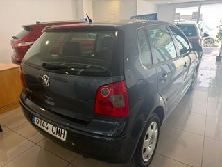 Volkswagen Polo 2003