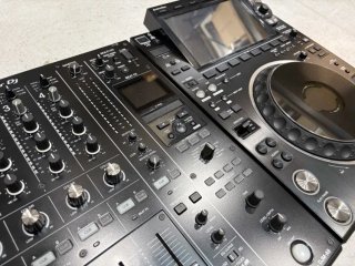 2x Pioneer DJ CDJ-3000 + Pioneer DJ DJM-A9