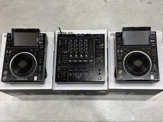 2x Pioneer DJ CDJ-3000 + Pioneer DJ DJM-A9