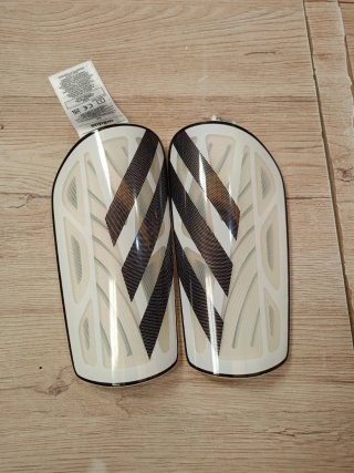 Espinilleras Adidas Talla M