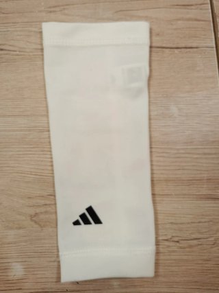 Espinilleras Adidas Talla M
