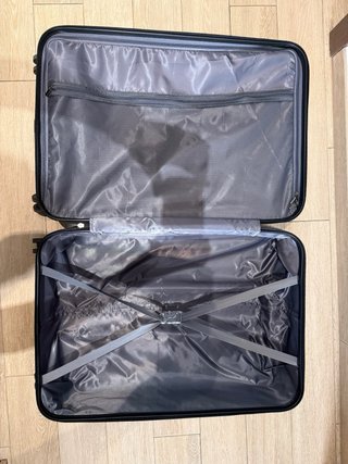 Maleta nueva con ruedas