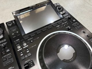 2x Pioneer DJ CDJ-3000