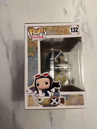 Funko Pop! One Piece Nico Robin con Mini Merry II