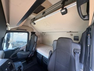 MERCEDES ACTROS 1848LS