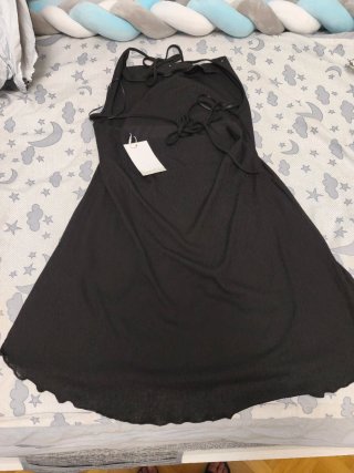 Vestido negro con brillantes